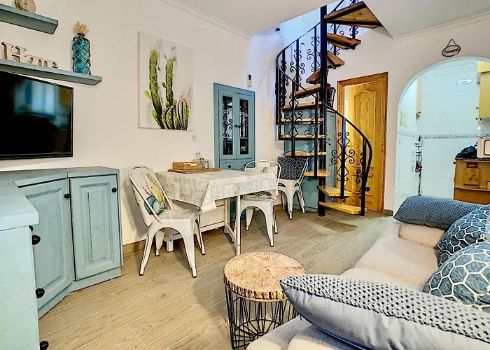 בית נופש Casa De Colon דניה